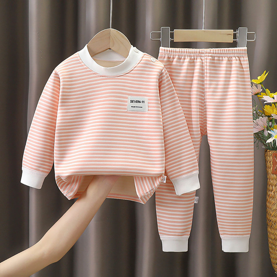 Fleece Lined Baby Clothing Set - đánh giá và giá Baby Sleep Suit